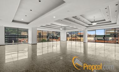 EDIFICIO DE OFCINAS EN ARRIENDO, CHICO