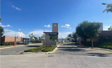 Lote En Venta En Parque Brucelas Lomas de Angelopolis II