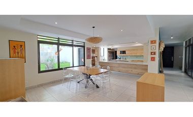 Única y Remodelada Casa en Nativa - Panamá Pacífico en Venta