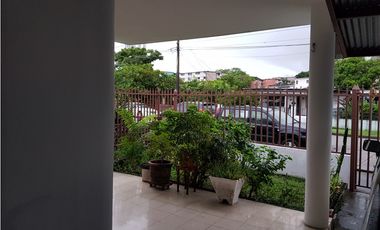 EL INGENIO / CASA COMERCIAL / 393 M2 / 6 HABITACIONES / TERRAZA