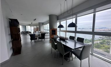 En Venta Yacht Club