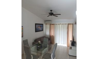 Casa En Alquiler En PH Villa Dorada Hato Montaña A Solo US$650