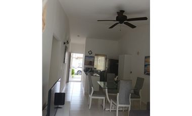 Casa En Alquiler En PH Villa Dorada Hato Montaña A Solo US$650