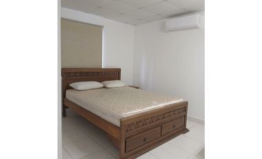 Casa En Alquiler En PH Villa Dorada Hato Montaña A Solo US$650