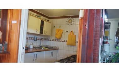 SE VENDE PROPIEDAD CON CASA HABITACION MAS TALLER