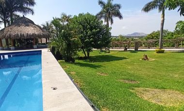 Casa en Fraccionamiento en Granjas Mérida Temixco - GSI-1419-Fr