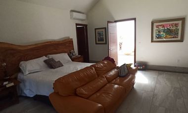 Casa en Fraccionamiento en Granjas Mérida Temixco - GSI-1419-Fr