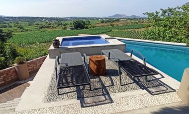 Casa en Fraccionamiento en Granjas Mérida Temixco - GSI-1419-Fr