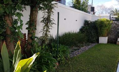 Triplex en venta en Quilmes Residencial