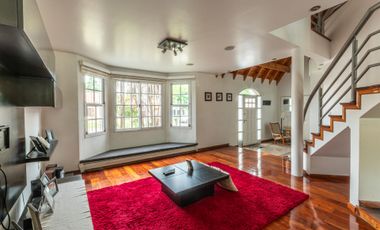 CASA VENTA MONTEGRANDE 4 AMB PARQUE Y PILETA