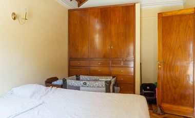 Venta Casa Exclusiva en La Horqueta - 1528 m2
