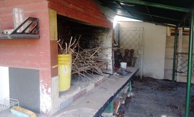 SE VENDE  CASAQUINTA   MAS DPTO EN LAGUNA DE LOBOS