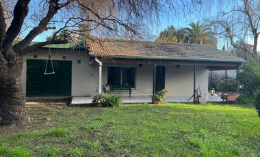 SE VENDE  CASAQUINTA   MAS DPTO EN LAGUNA DE LOBOS