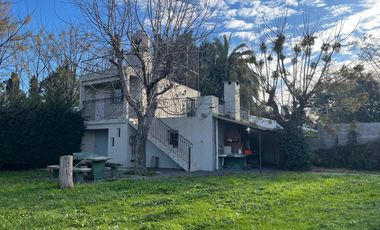 SE VENDE  CASAQUINTA   MAS DPTO EN LAGUNA DE LOBOS