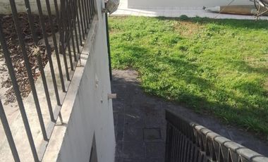 SE VENDE  CASAQUINTA   MAS DPTO EN LAGUNA DE LOBOS