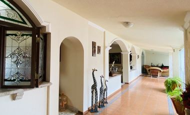 Casa en Venta, en Residencial Victoria