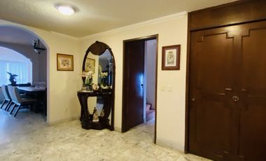 Casa en Venta, en Residencial Victoria