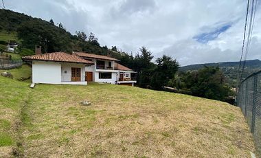 VENTA de CASAS en LA CALERA