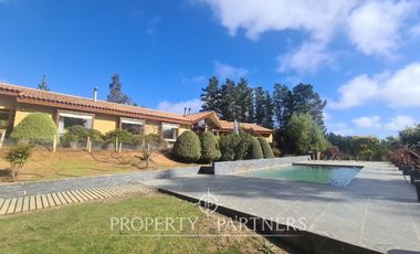 Algarrobo, Hermosa Casa de excelente construcción y gran conectividad!!!