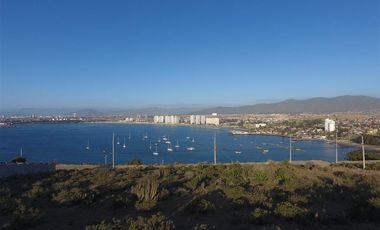 Sitio en Venta en La Herradura