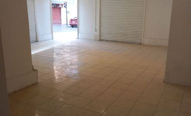 Local Comercial en Arriendo en Esquina borgoño con melgarejo