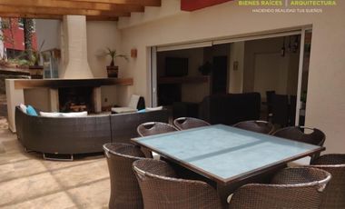 Casa en condominio boscoso de Avándaro.