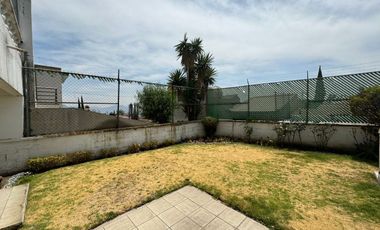 Casa en Renta, Lomas de Valle Dorado, 4 Recámaras