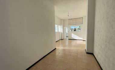 Edificio en Venta, Las Arboledas,