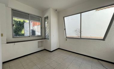 Edificio en Venta, Las Arboledas,
