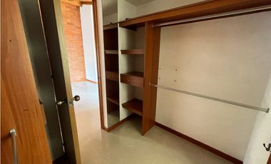 Arriendo casa en Suramérica P.1 C.7505550