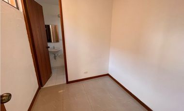 Arriendo casa en Suramérica P.1 C.7505550