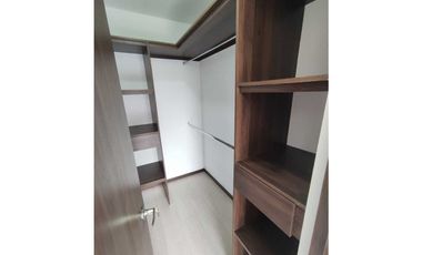 Venta de  apartamento Alto Las Flores, Sabaneta, P7 C7246675