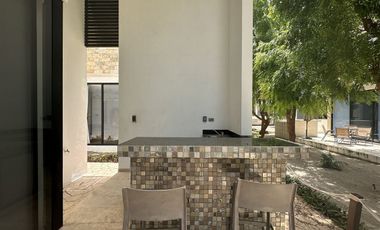 VILLA AMUEBLADA CON PANELES SOLARES  EN VENTA EN TELCHAC PUERTO, YUCATÁN.