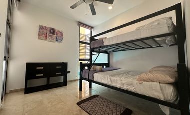 VILLA AMUEBLADA CON PANELES SOLARES  EN VENTA EN TELCHAC PUERTO, YUCATÁN.