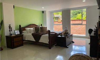 CASA EN ARRIENDO SECTOR COLA DEL ZORRO