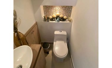 se vende espectacular casa en prestigioso conjunto residencial