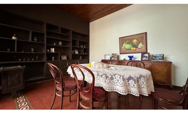 Casa con locales comerciales en venta Barrio El Centro Palmira Valle
