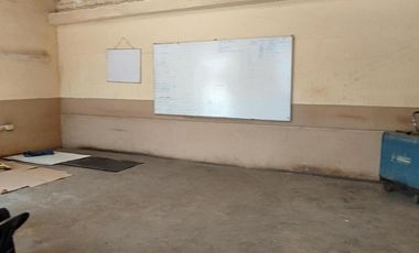 GRAN TERRENO CON 3 FRENTES EN ZONA INDUSTRIAL - VENTANILLA