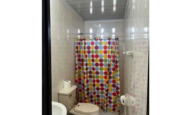 CASA EN VENTA EN EL AREA DE LOCERIA