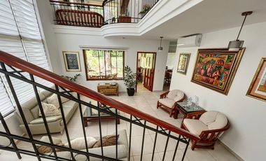 CASA  CLAYTON SENDEROS CAMINO DE CRUCES  CV