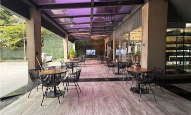 LOCAL CON TERRAZA PARA RESTAURANTE  LISTO PARA OCUPAR! 