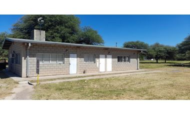 Importante y Único Predio-Galpón 900 m2 a min de Circunvalación