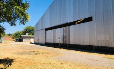 Importante y Único Predio-Galpón 900 m2 a min de Circunvalación
