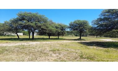 Importante y Único Predio-Galpón 900 m2 a min de Circunvalación