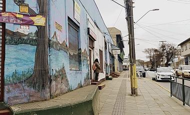 FOCOLARE PROPIEDADES VENDE  3 LOCALES COMERCIALES