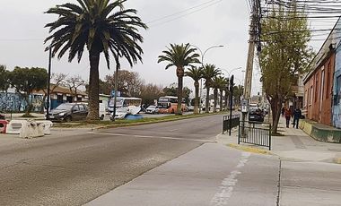 FOCOLARE PROPIEDADES VENDE  3 LOCALES COMERCIALES