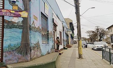 FOCOLARE PROPIEDADES VENDE  3 LOCALES COMERCIALES