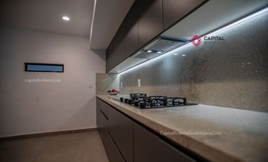 Casa Para oficinas ó notaría en Chapalita una planta, en esquina