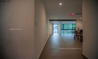 Casa Para oficinas ó notaría en Chapalita una planta, en esquina