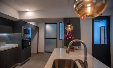 Casa Para oficinas ó notaría en Chapalita una planta, en esquina